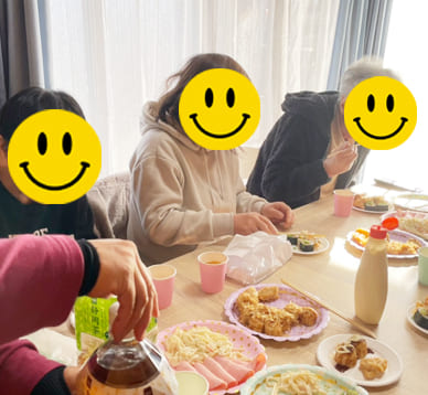 小山市のグループホームは結まーる・あおやま（ゆいまーるあおやま）